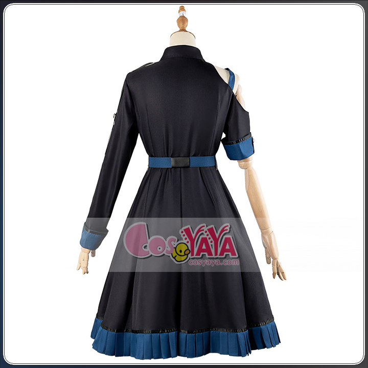 葛城リーリヤ アニメ服