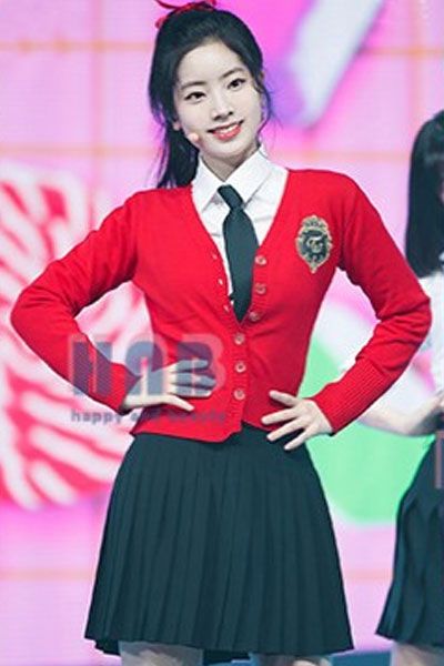 TWICE ツウィ 韓国制服 JK 女子高生 KPOP ダンス服 ダヒョン テレビ