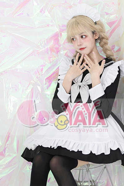 セーラー制服風メイド服